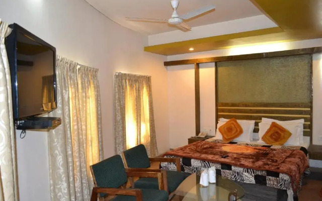 Grand Kashmir