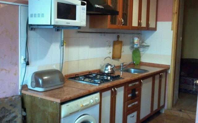 Zemfira Guest House