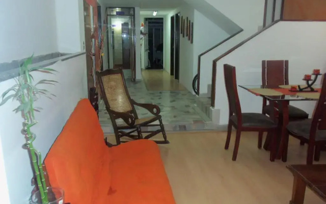 Women's Wellness Hostel y Spa