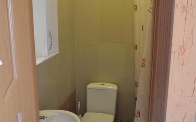 Zemfira Guest House