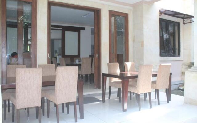 Udayana Lodge Denpasar