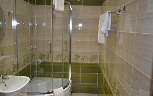 Alpat'evo Hotel