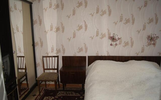 Admiral Bin-Bou Hotel