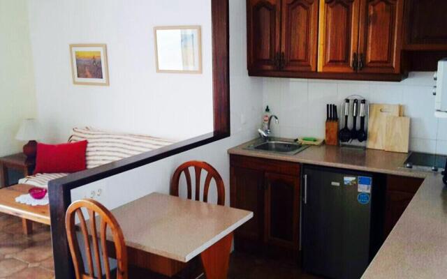 Chipeque Apartments