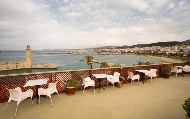 Faros Beach Mini-Hotel