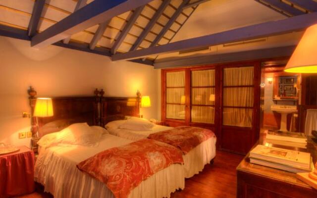 Casa Palacio De Carmona Hotel