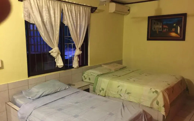 Hostel Calu