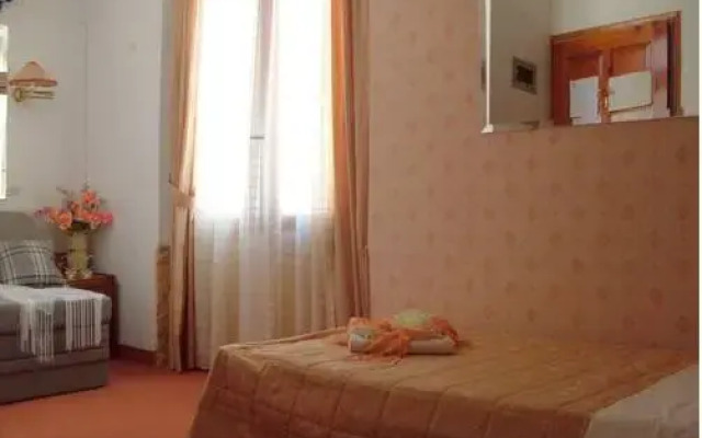 Faros Beach Hotel