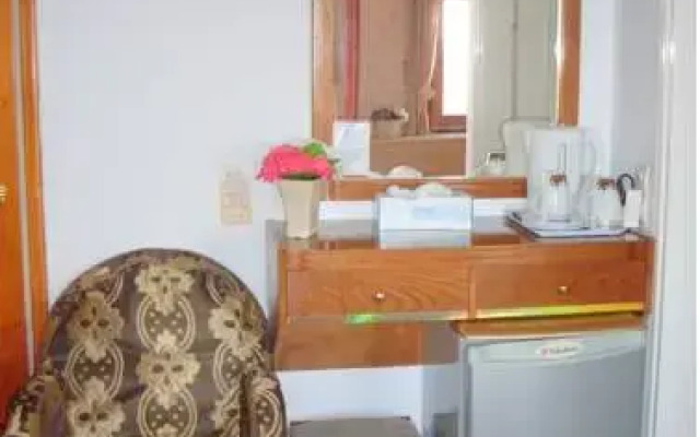 Faros Beach Hotel