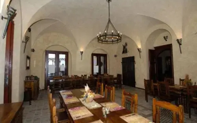 Chateau Zbiroh Hotel