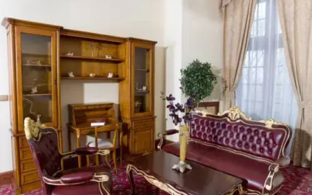 Chateau Zbiroh Hotel