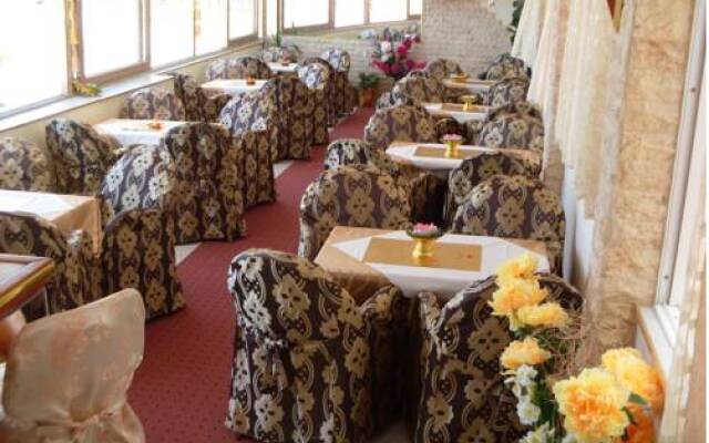 Faros Beach Hotel
