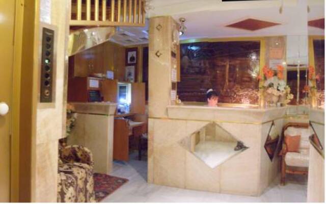 Faros Beach Hotel