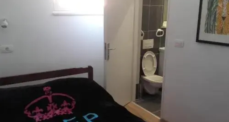 Hostel In Club