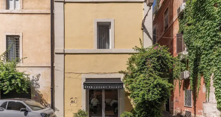Effe Luxury Palace