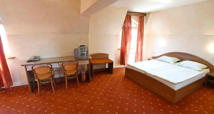Hotel Rai