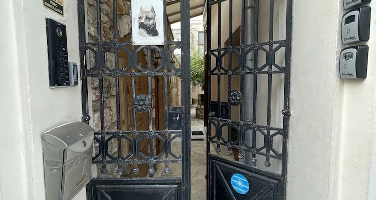 Athens Dome Apartments by Live & Travel