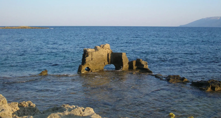 Ariadne Studios Skyros