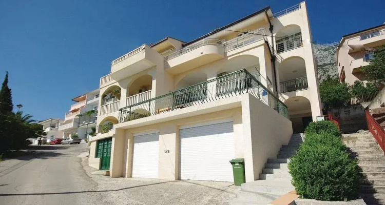 Apartments Pavlinovic
