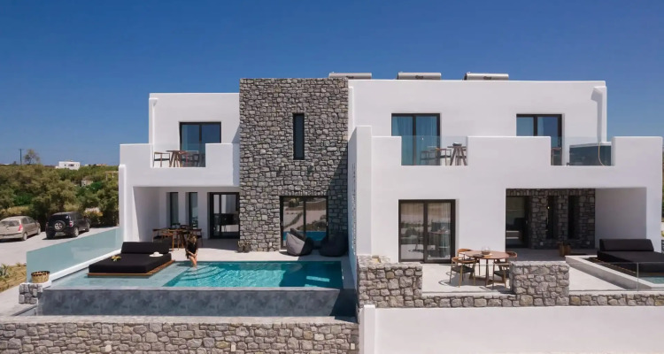 Monogram Travel Naxos