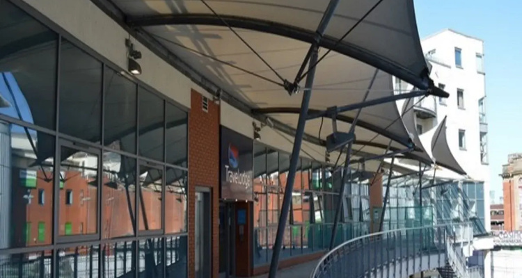 Travelodge Birmingham Central Broadway Plaza — Travelodge hotel