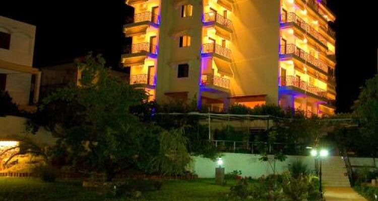 Sagini Hotel