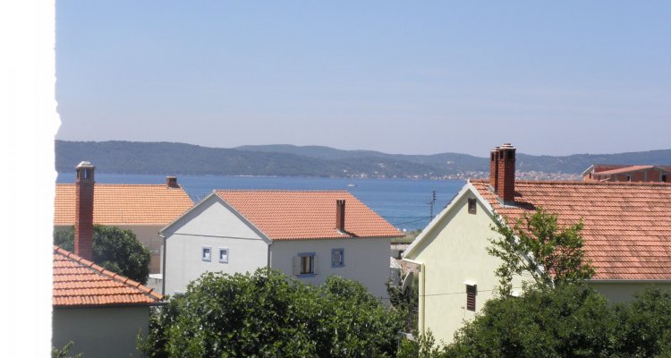 Apartment Zvone - 100 m from sea: A1 Bibinje, Zadar riviera