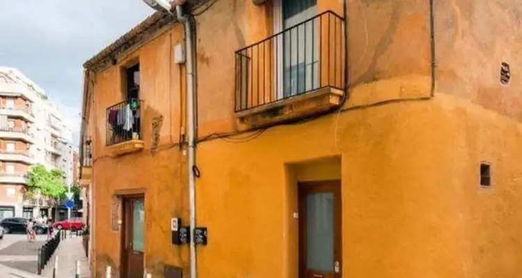 Unique 3 Bed House In Horta by Myrentalhost