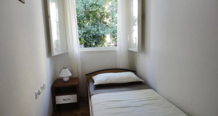 Luxurious Djuran Apartment