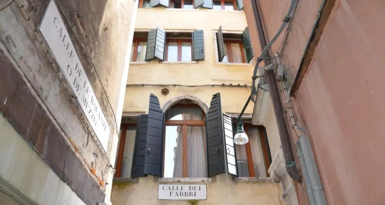 Alla Campana