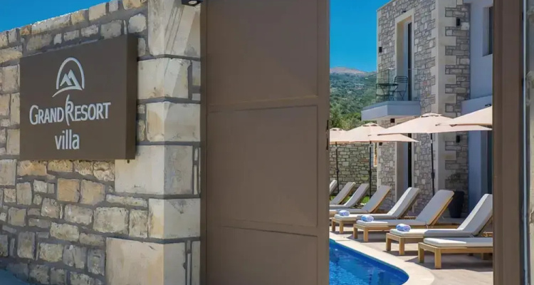 Grand Resort Villa In Eleftherna