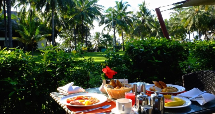 VOYAGER BEACH RESORT
