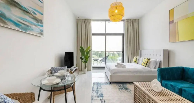 Cozy Studio At Damac Hills
