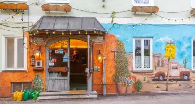 Hotel-garni & Hostel Sandwirt