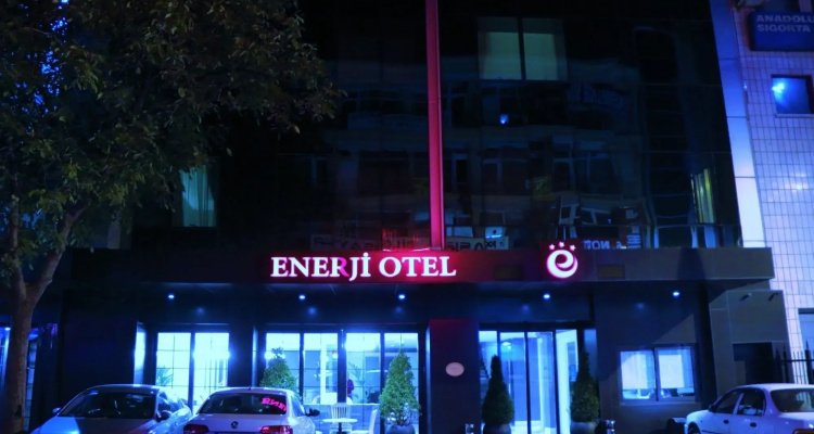 Enerji Hotel