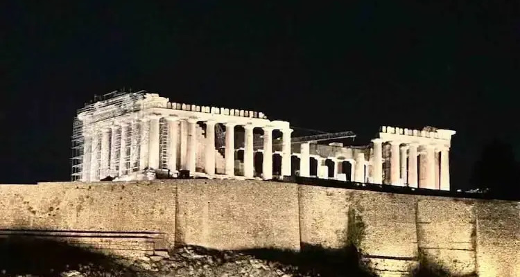 Acropolis Penthouse With 50mbps Wifi