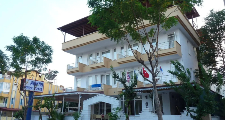Arinna Park Hotel