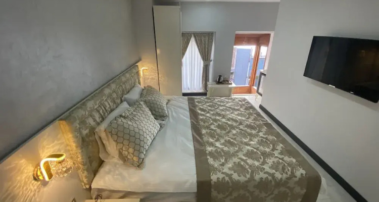 Iva Pera Hotel & Spa