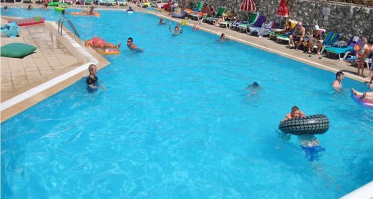 Club Ekinci Palace