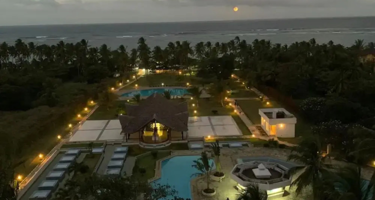 Golden Sun Beach Apartments