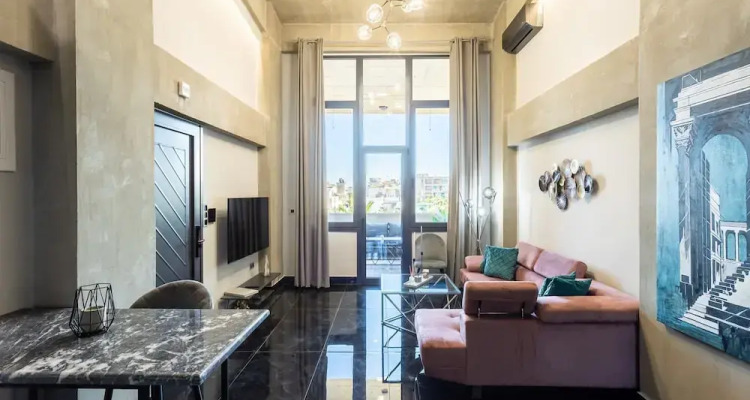 Ventiri Lofts Luxury Penthouse W Home Cinema