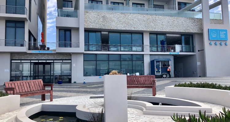 Blaauwberg Beach Hotel