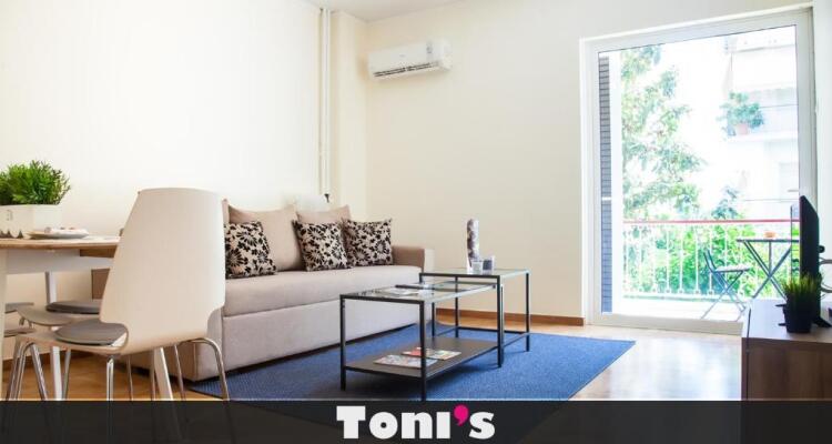 Toni's Apartment Near Seaside & Marina Flisvos