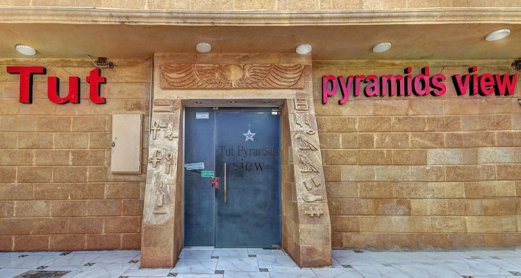 Tut Pyramids View Hotel