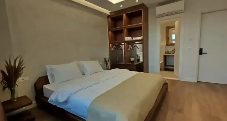 Luxury studio near the beach