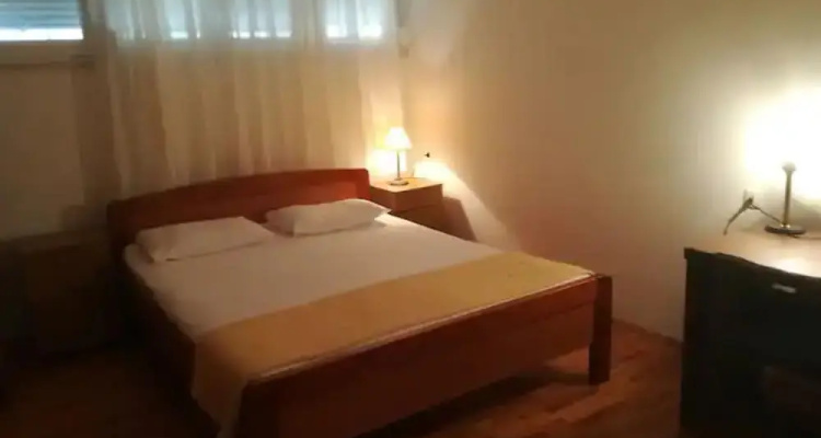 Friendly Well Located Family Apartment