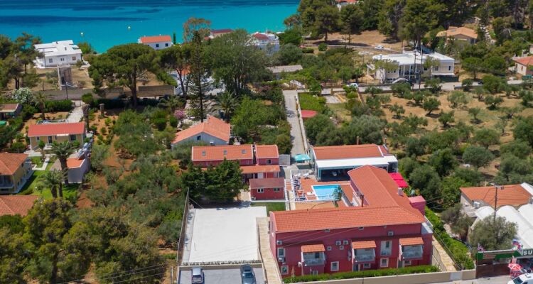 Makris Yialos Apartments