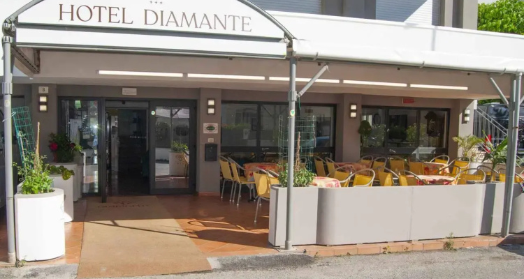 Hotel Diamante