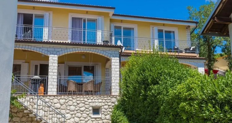 Apartments Franco