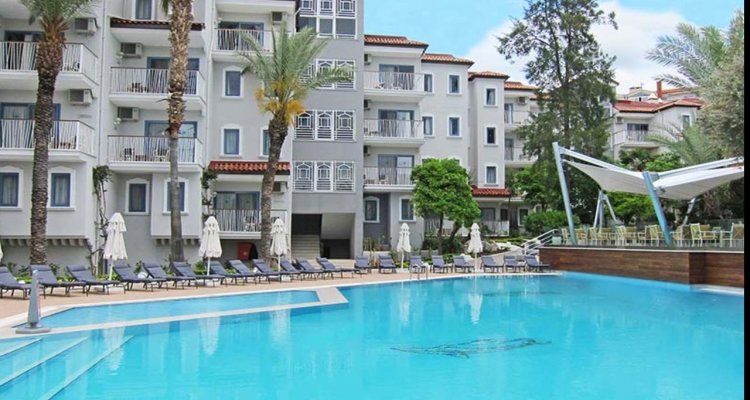 PALOMA MARINA SUITES - ADULT ONLY